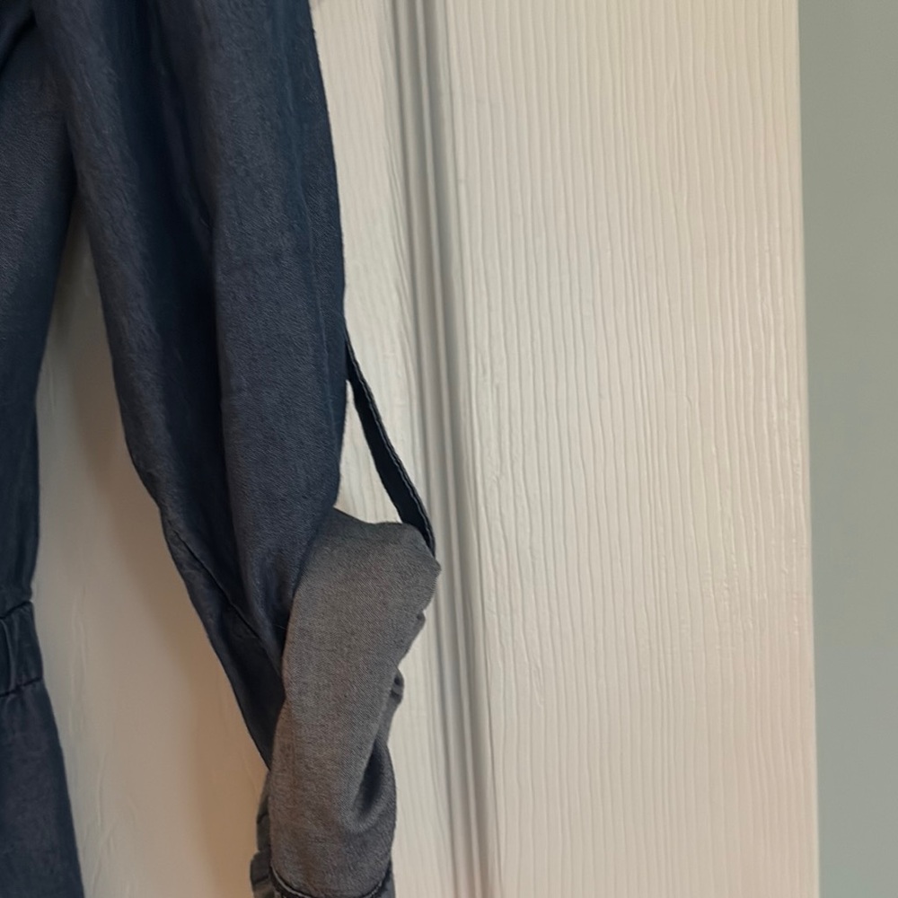 G.H. Bass & Co. Blue Dress with 3/4 Cuffed Sleeves and Notched Collar - Picture 5 of 5